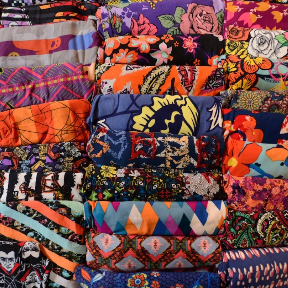 10 LuLaRoe Leggings Tall & Curvy Mystery Box - Picture 9 of 11